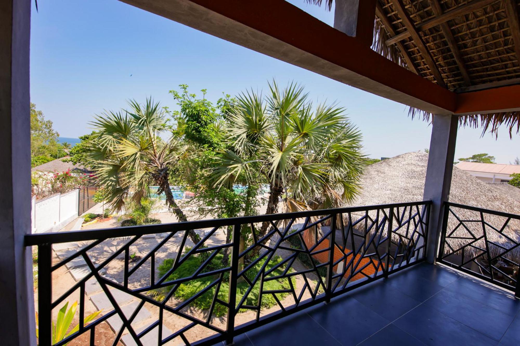 Hotel Le Jardin Des Delices Mahajanga Zewnętrze zdjęcie