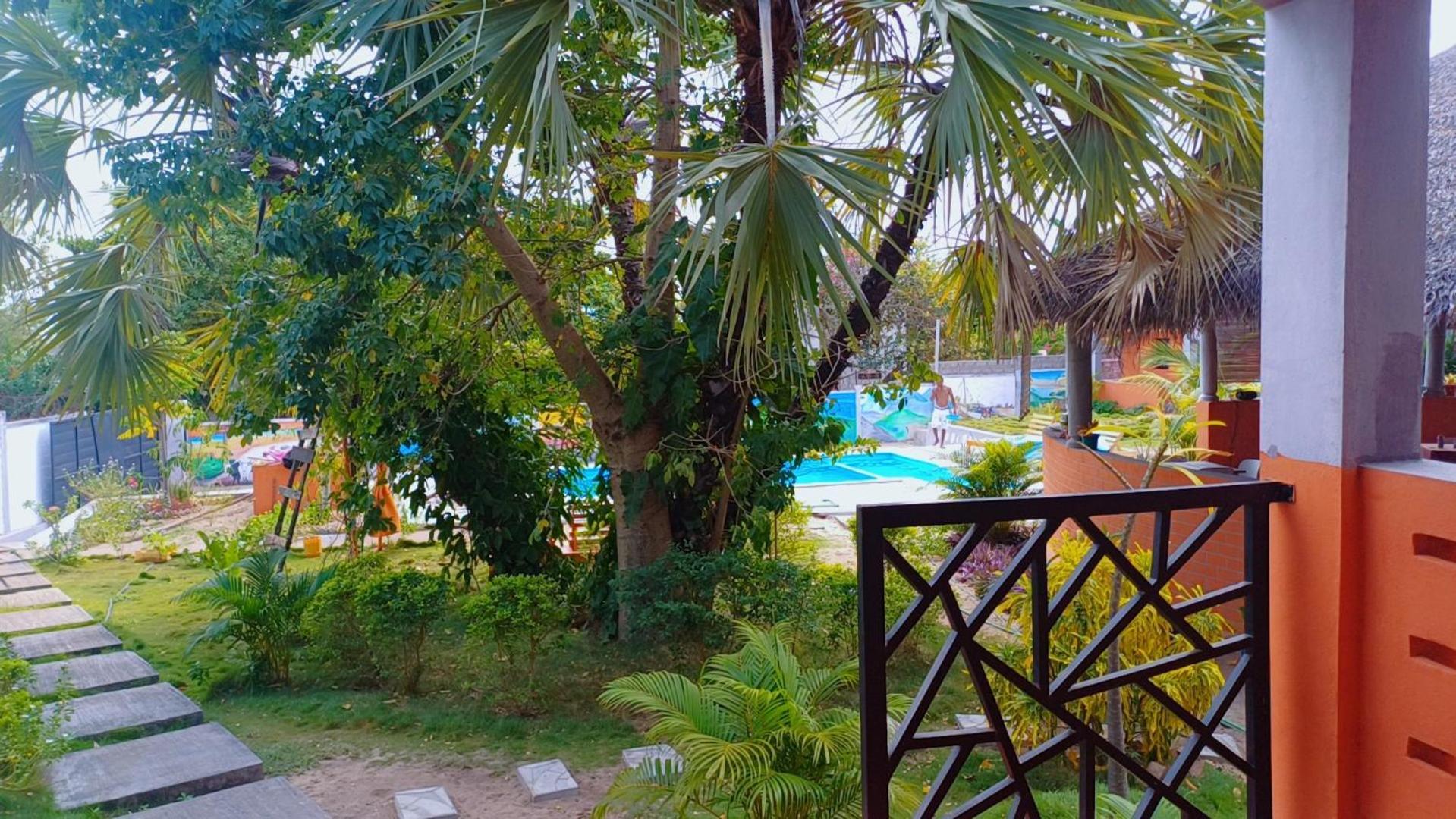 Hotel Le Jardin Des Delices Mahajanga Zewnętrze zdjęcie