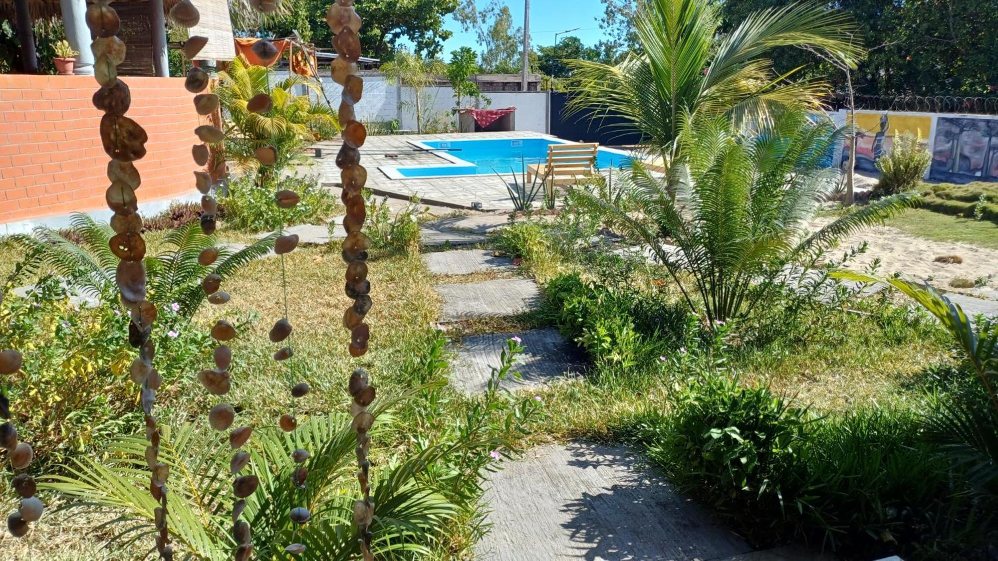Hotel Le Jardin Des Delices Mahajanga Zewnętrze zdjęcie